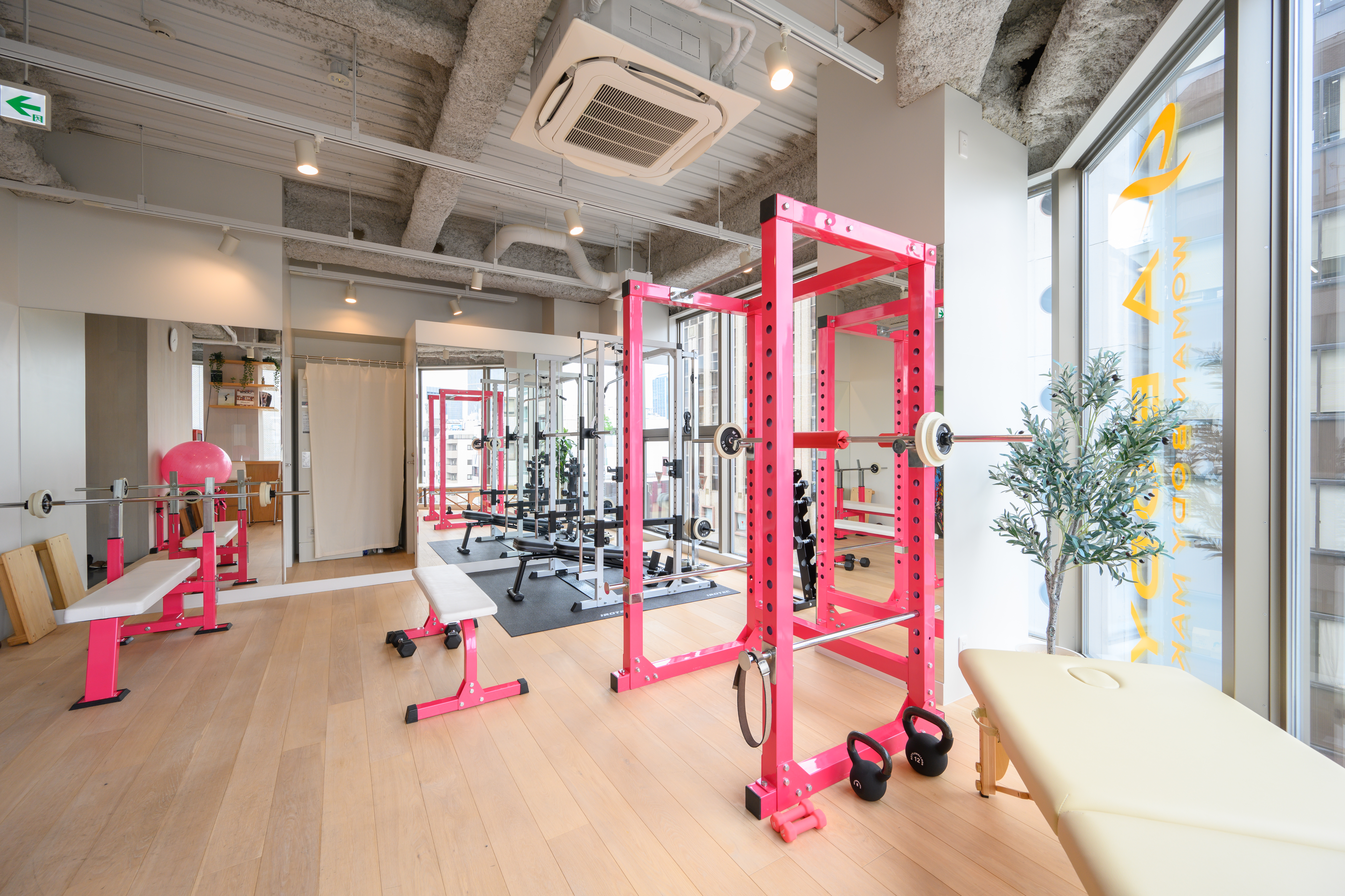 A BODY神戸三宮店店舗